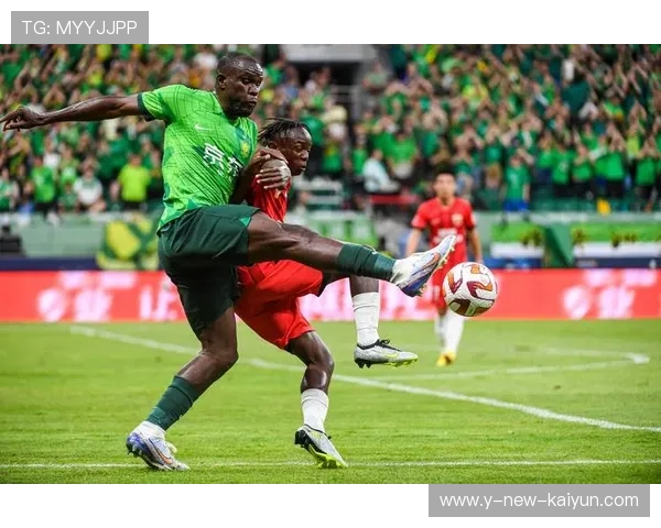 北京国安新帅战术灵活，球队轻松取胜