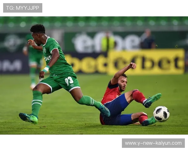 欧联赛场，卢多戈雷茨与塞萨洛战至决胜时刻