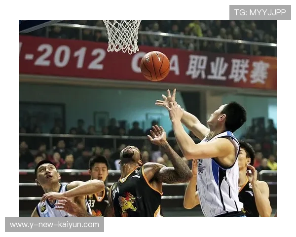 CBA球队管理更加规范 球员职业素养提升，cba球队训练