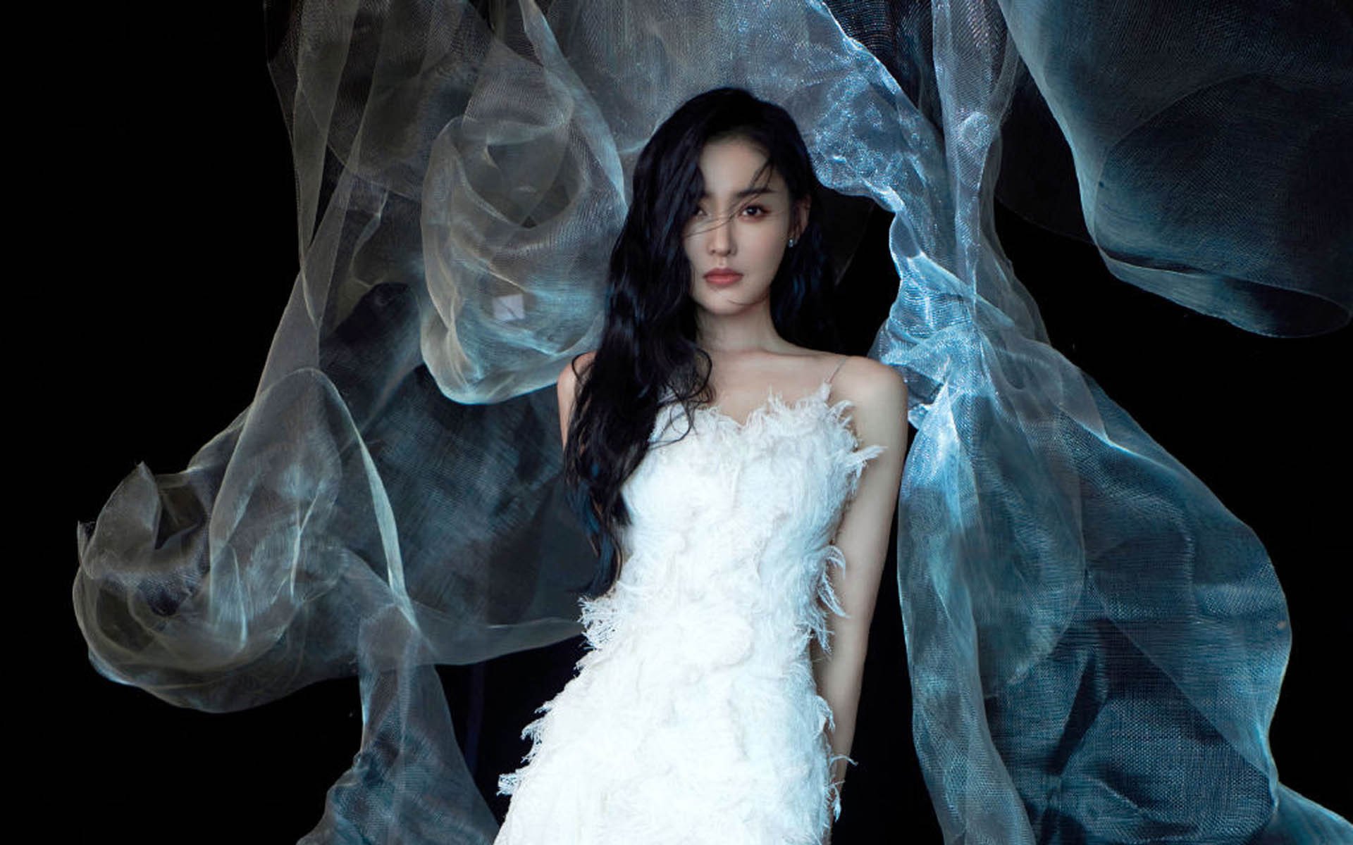 热火全场防守紧凑压制对手投篮空间，热火防守体系